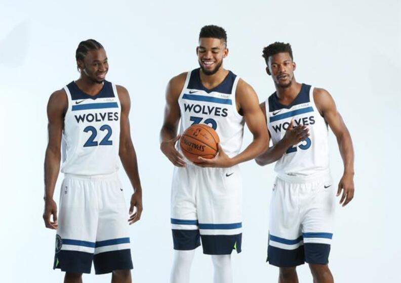 女子篮球联赛MVP候选人公布（女篮联赛MVP候选名单揭晓）