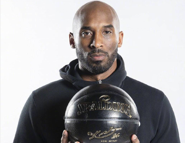 梅西：踢球不会在意纪录；希望能够参加2026世界杯（梅西：踢球不为纪录，盼出战2026年世界杯）