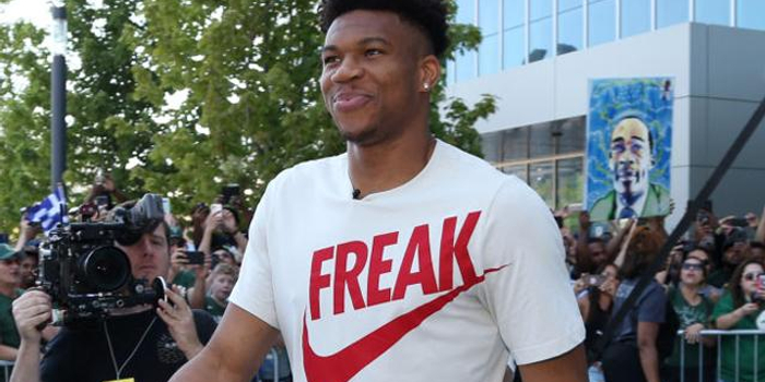 马特拉齐：加图索接了个烂摊子，他肯定愿意自己上去踢世预赛（马特拉齐：加图索接手烂局，他甚至愿亲自下场踢世预赛）